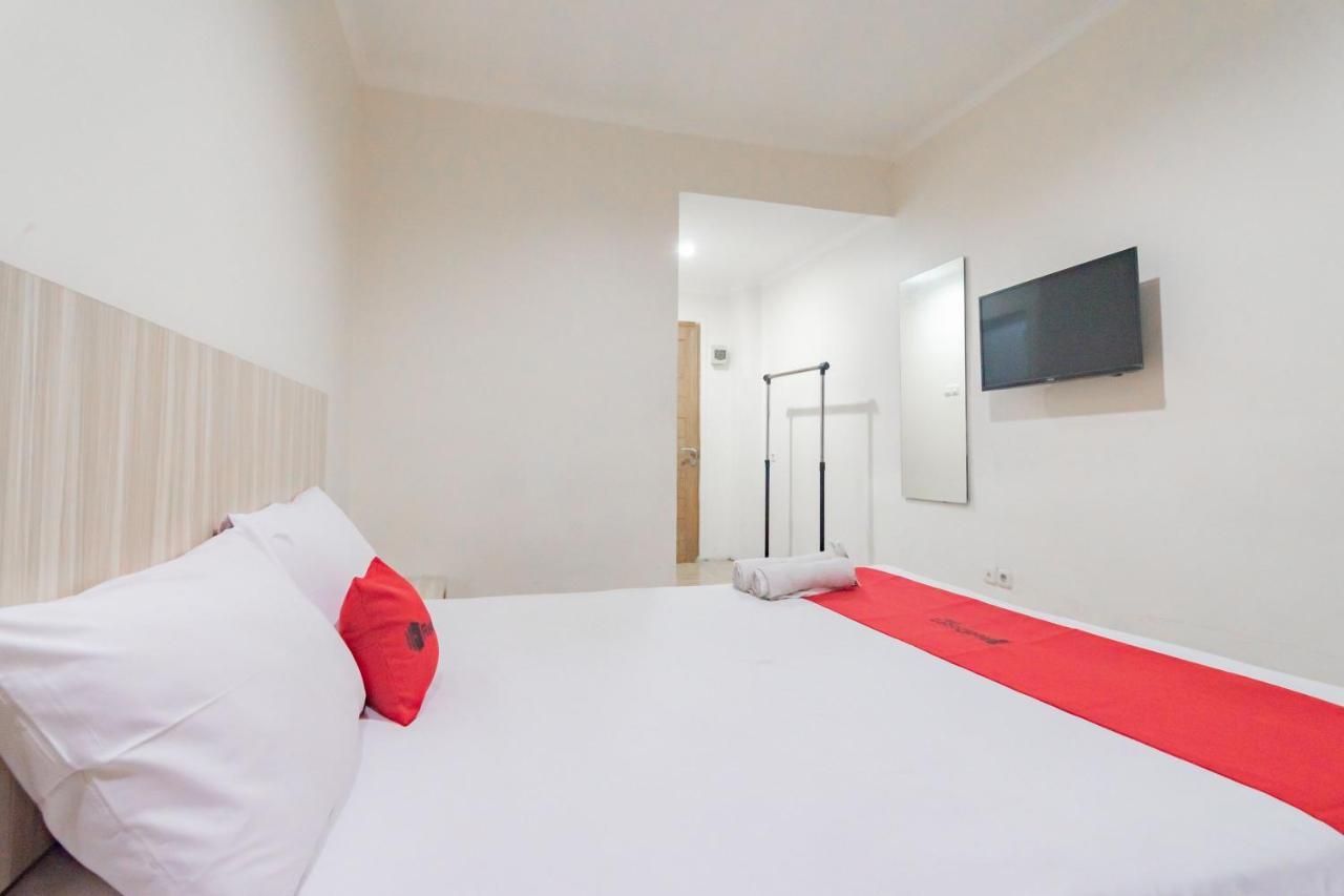 Reddoorz Syariah At Cigadung Raya Street Otel Bandung Dış mekan fotoğraf